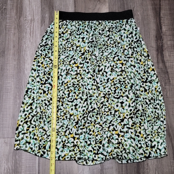Lularoe Print Midi Skirt - Picture 3 of 9